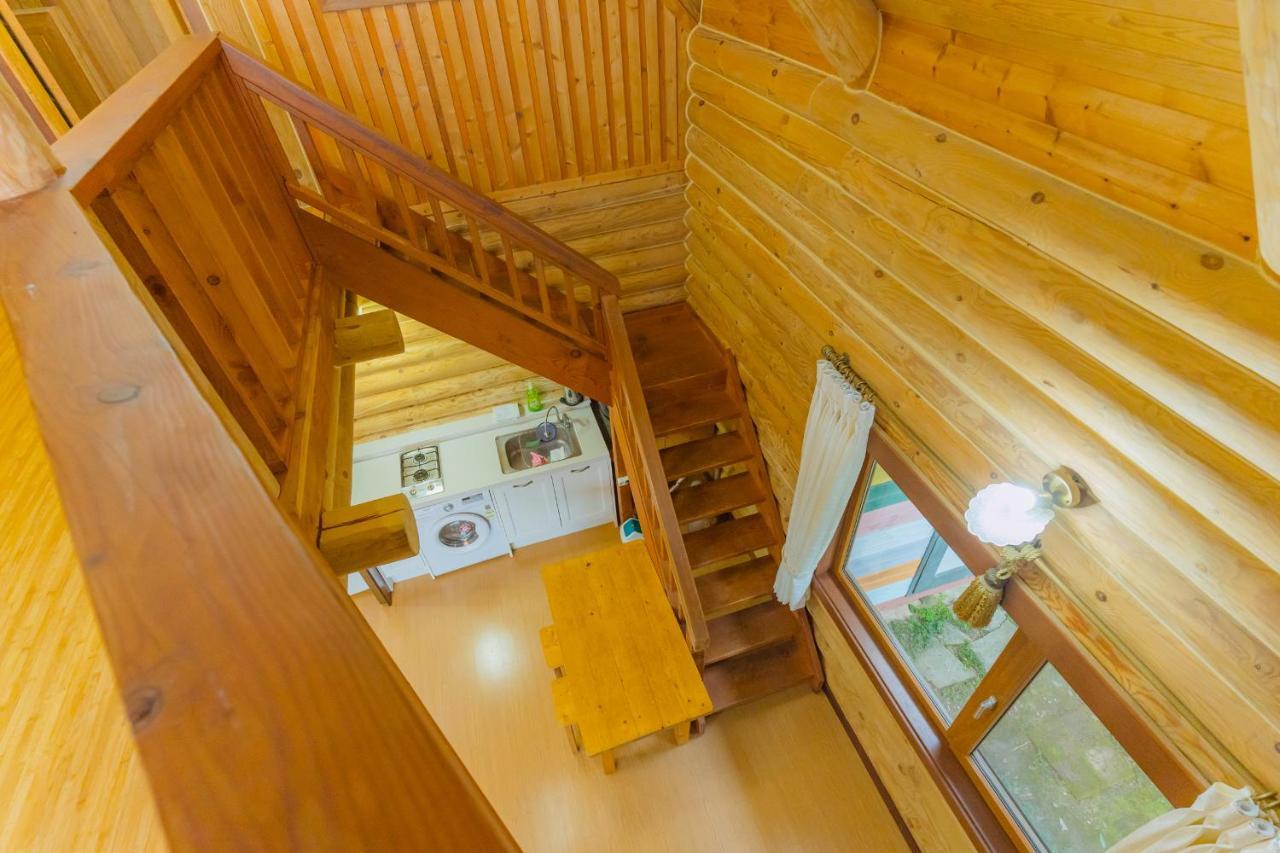 Jungmun Log Pension & Resort Seogwipo Esterno foto